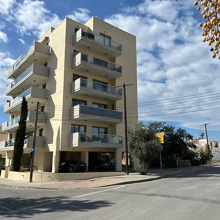 Queens Boutique 2br *