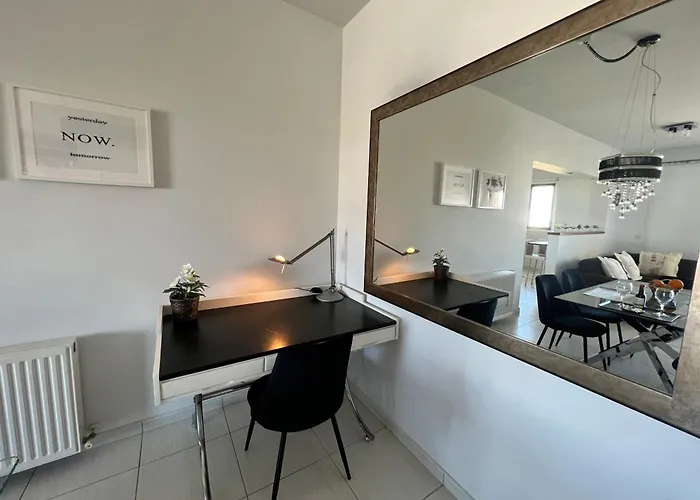 Queens Boutique 2br * Agios Dhometios